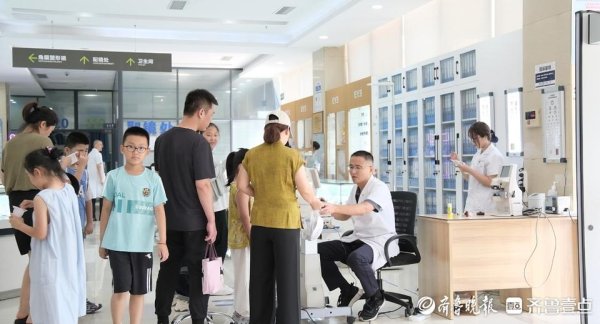 炒股配资配资平台 暑期“摘镜热”来袭，日照爱尔眼科医院助力学子们清晰“逐梦”